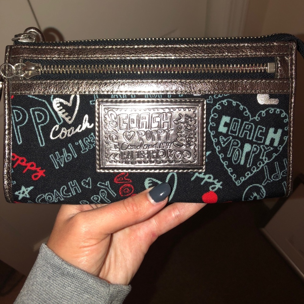Coach Poppy Graffiti Wallet / Wristlet